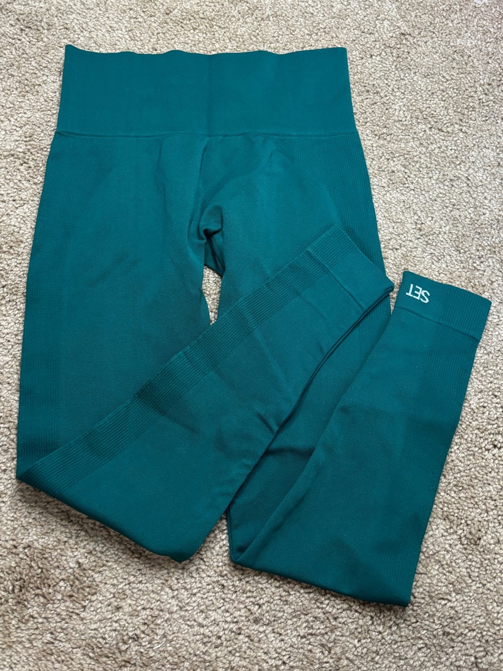 Set Active Workout Set (M) - Picture 2 of 4